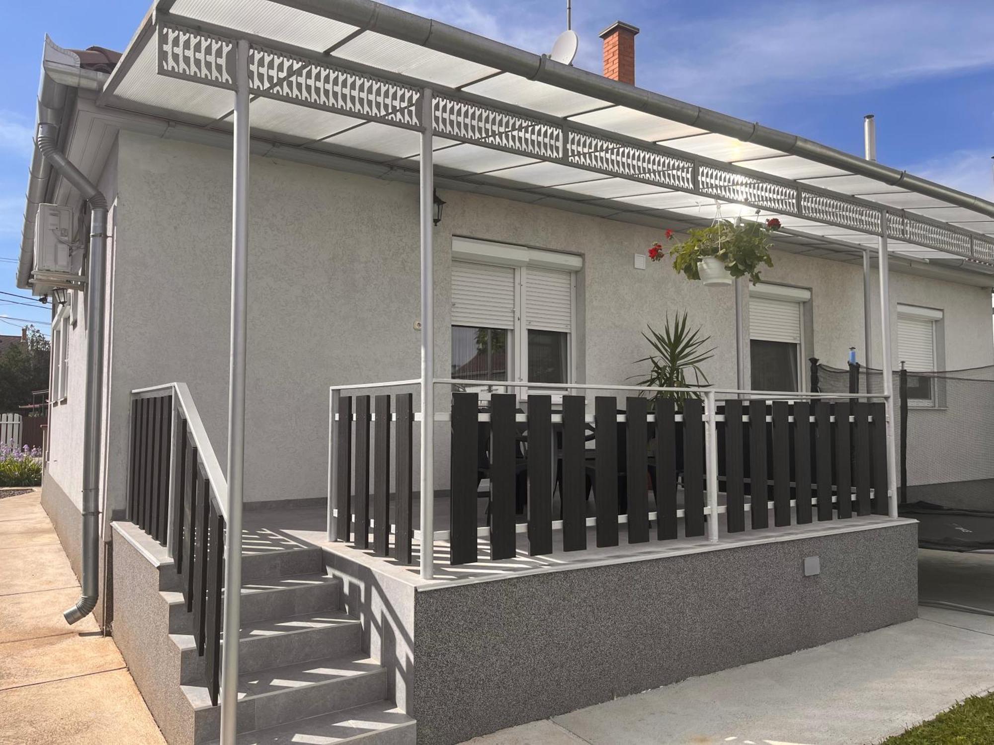 Pandora Pool Apartman Hajdúszoboszló Exterior foto
