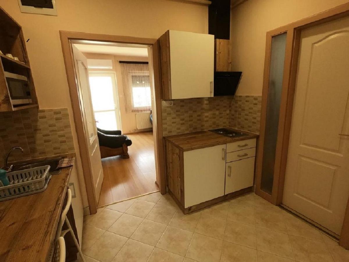 Pandora Pool Apartman Hajdúszoboszló Exterior foto