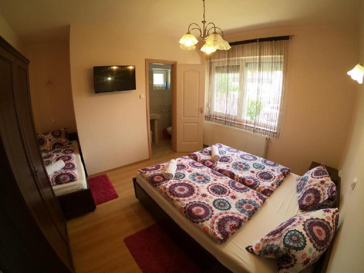 Pandora Pool Apartman Hajdúszoboszló Exterior foto